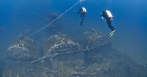 shipwreck divers NOAA